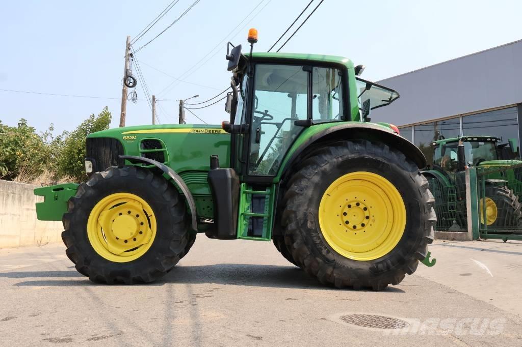 John Deere 6830 曳引機