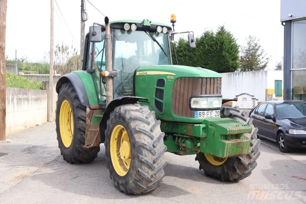 John Deere 6830 曳引機