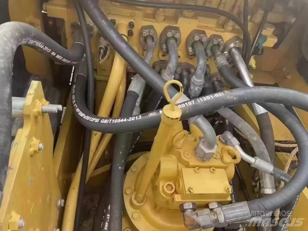 CAT 320 D 履帶式 挖土機/掘鑿機/挖掘機