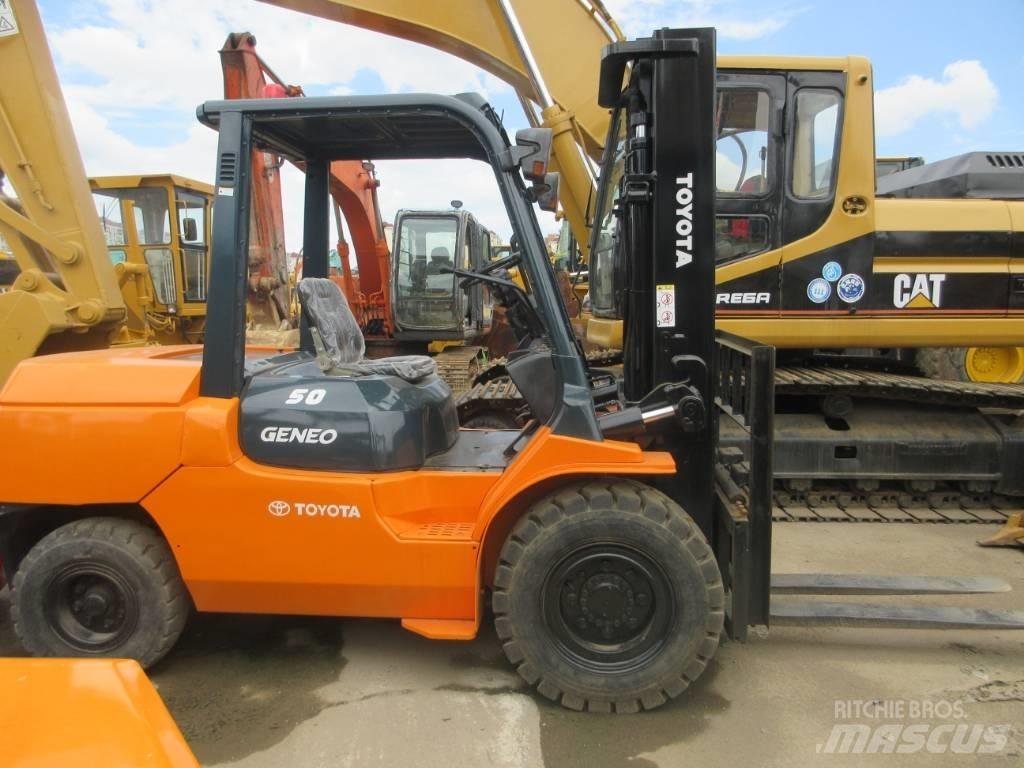 Toyota FD 50 柴油卡車