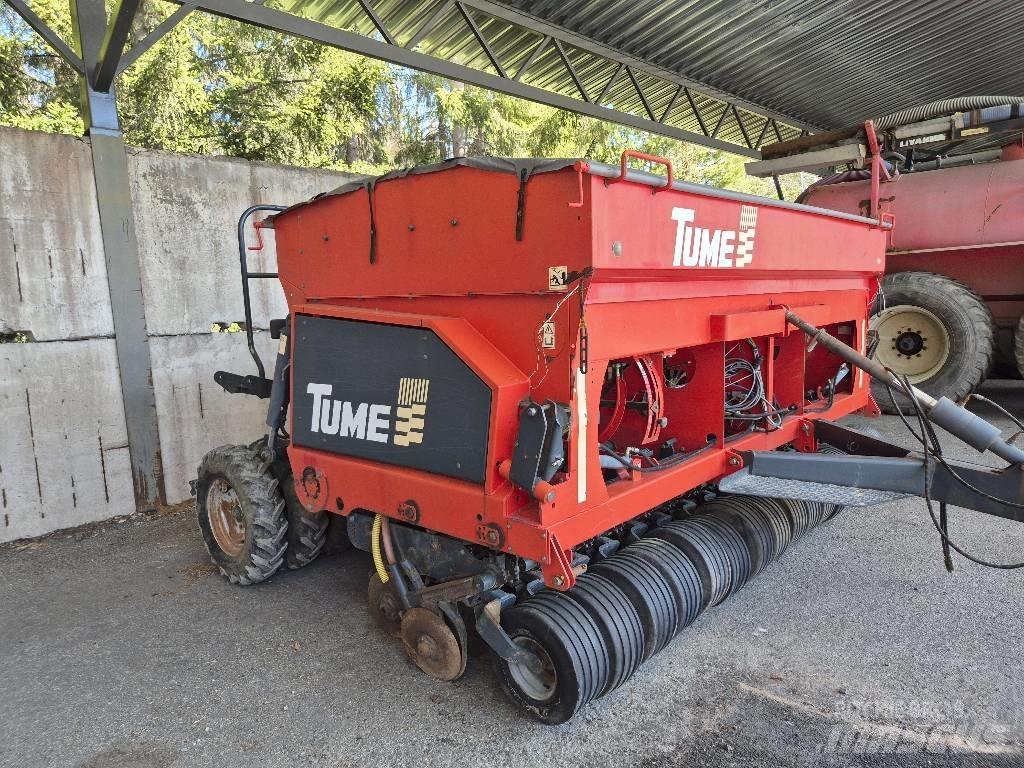 Tume Nova Combi 4000 水肥車