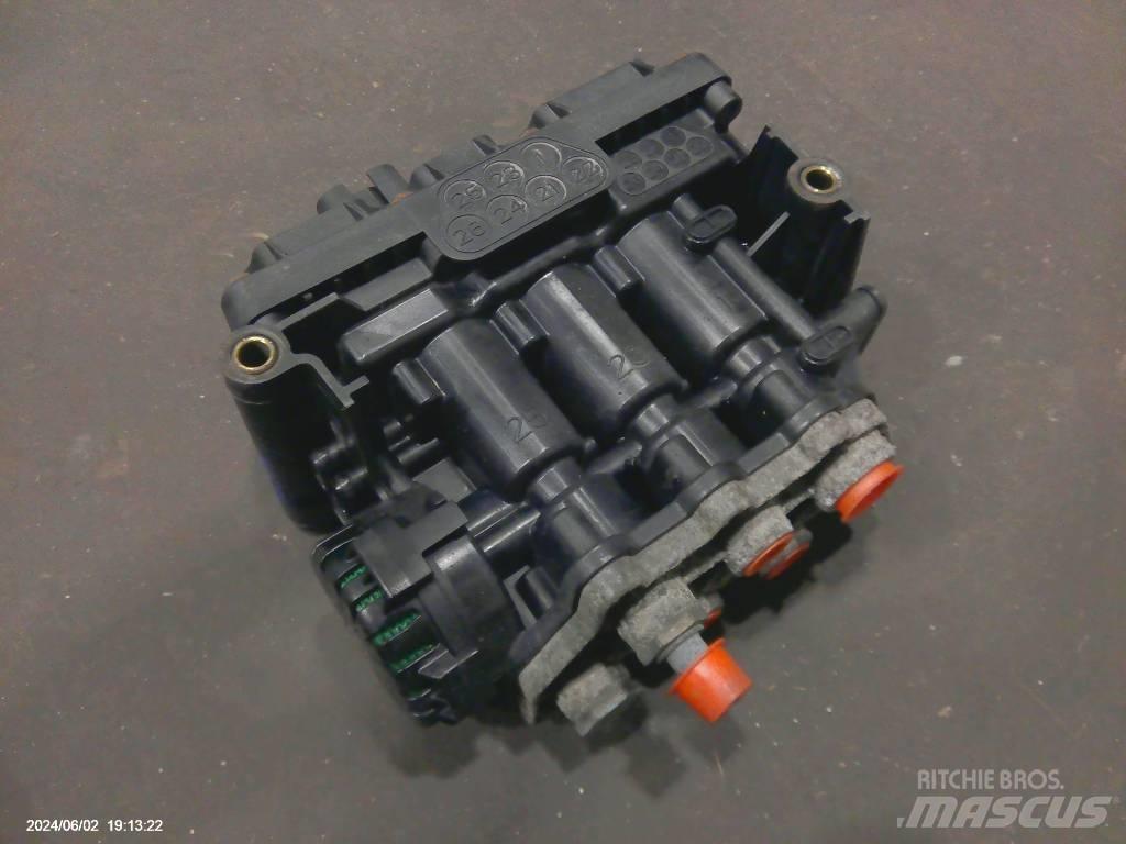 Volvo Ventil 底盤和懸架