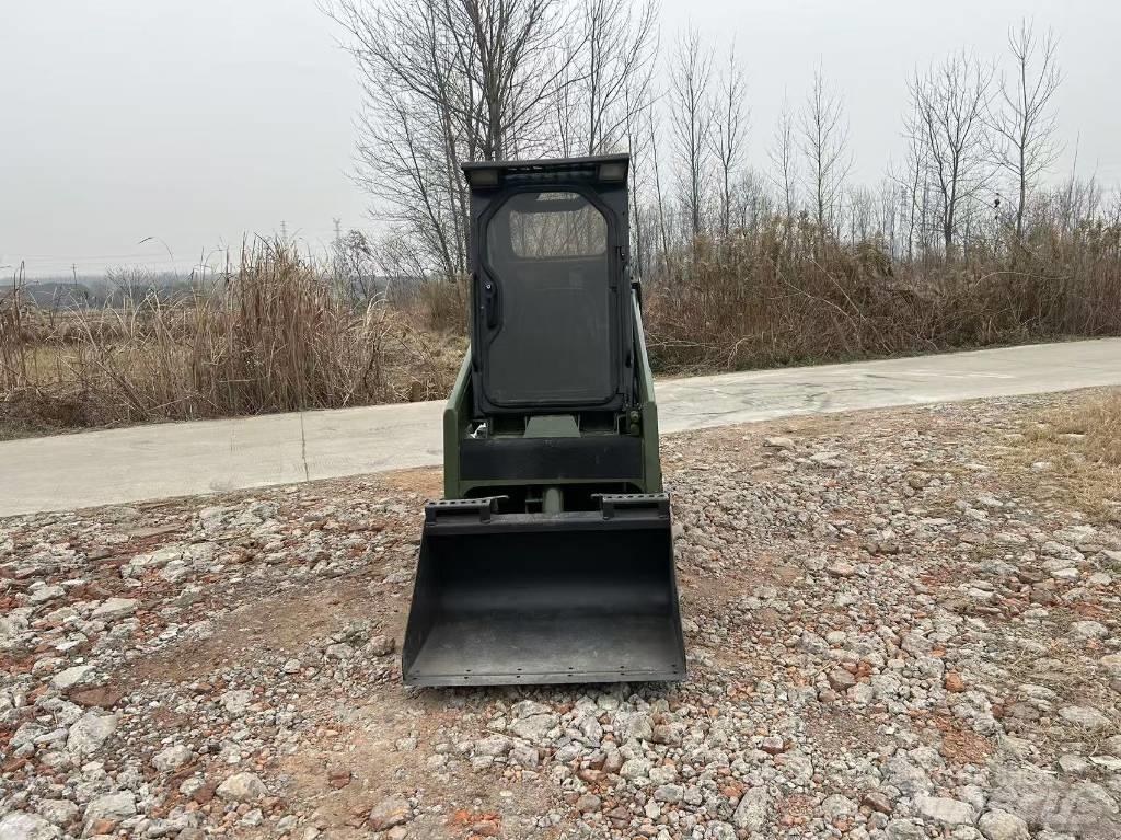 Bobcat S 70 滑移轉向裝載機