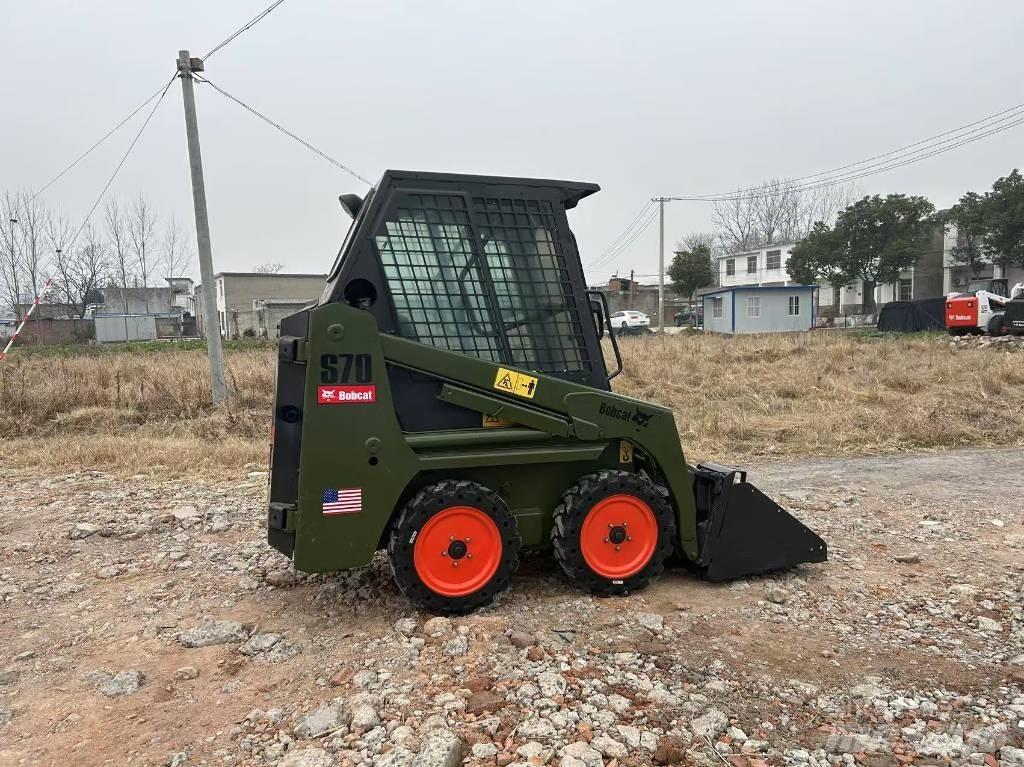 Bobcat S 70 滑移轉向裝載機