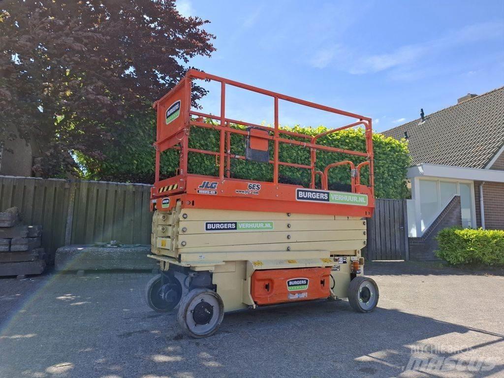 JLG 3246ES 剪式升降機