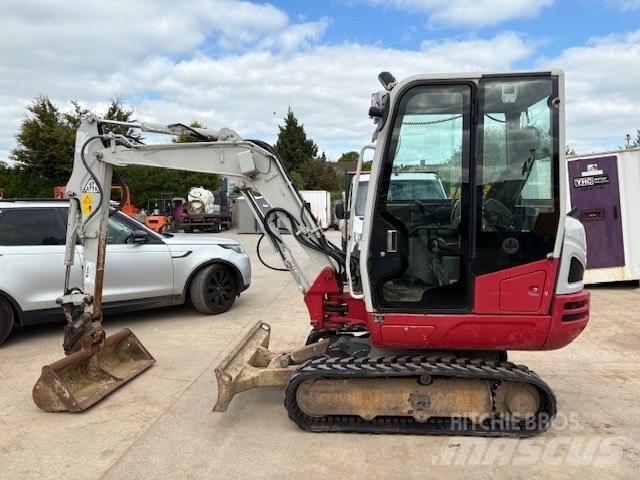 Takeuchi TB 230 小型挖土機/掘鑿機<7t(小型挖掘機)