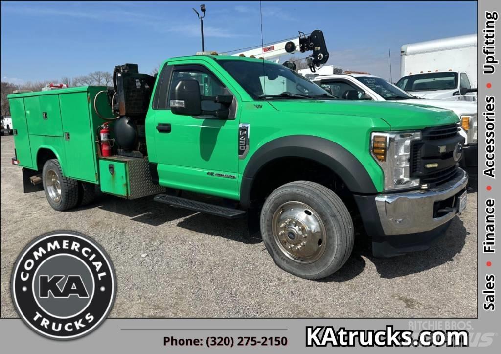 Ford F 450 XL SD 運油車