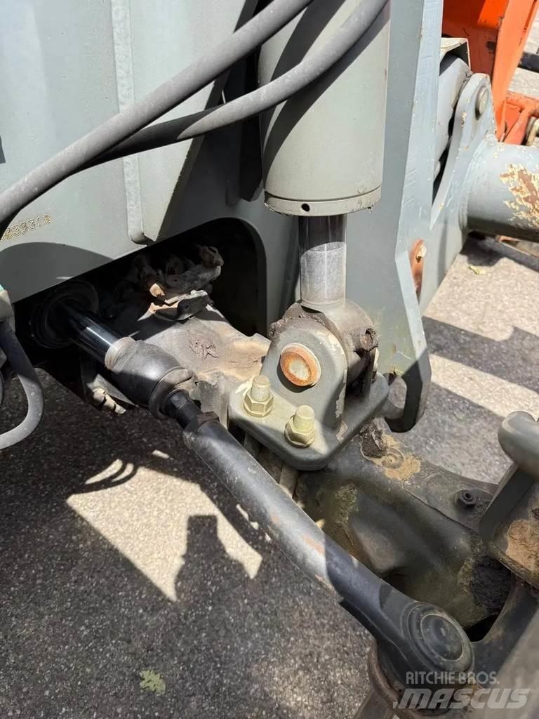 JLG 4013 伸縮臂操作車