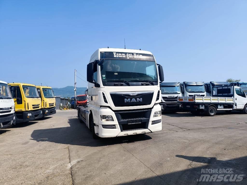 MAN TGX 26.440 平板 / 絞盤 卡車