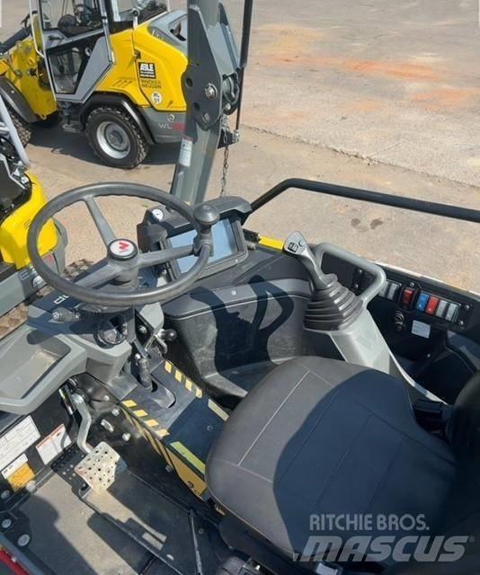 Wacker Neuson DV 60 側卸礦車