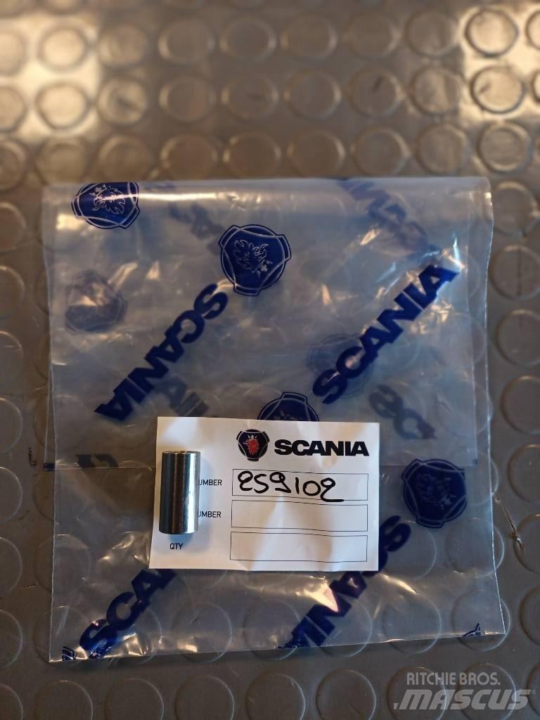 Scania PISTON 259102 引擎/發動機