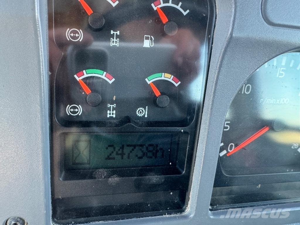 Volvo A 35 E 鉸接式起吊車