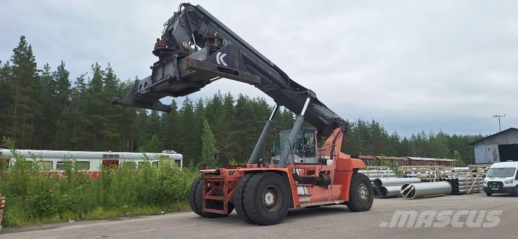 Kalmar DRF450-60S5X 前伸型堆積機