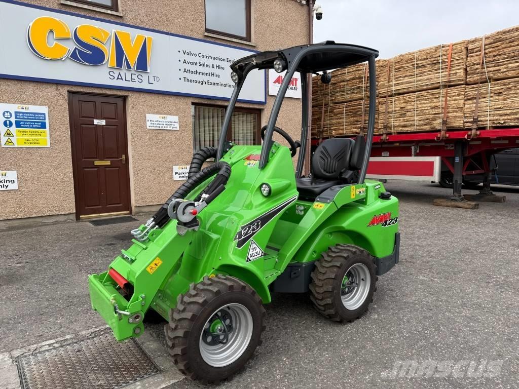Avant 423 多功能裝載機