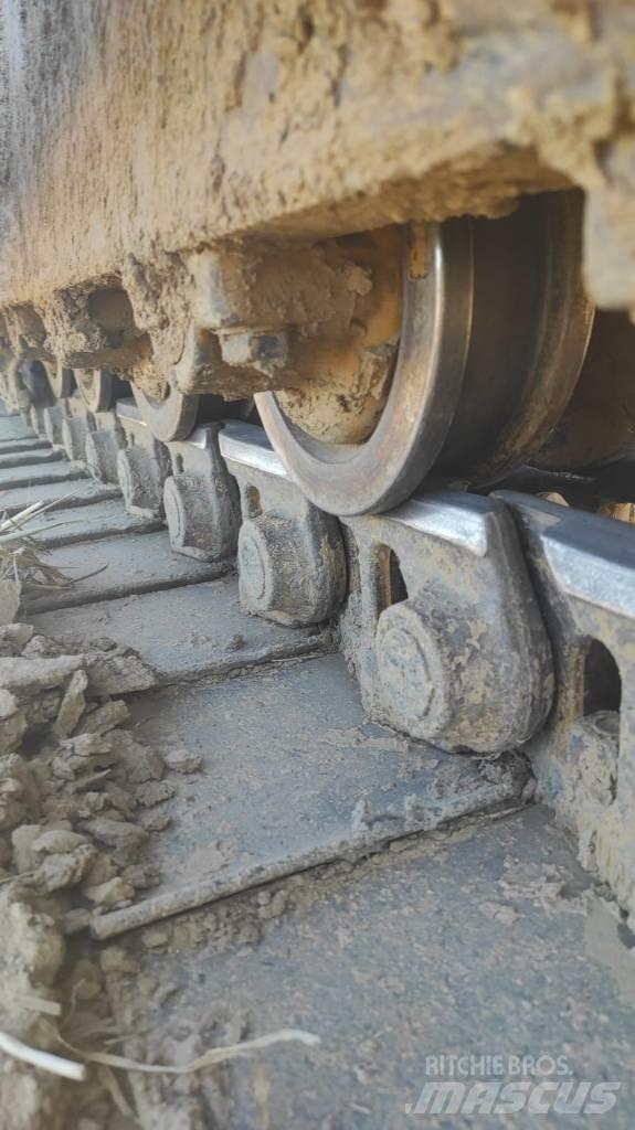 CAT D 6 R 履帶推土機