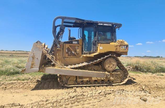 CAT D 6 R 履帶推土機