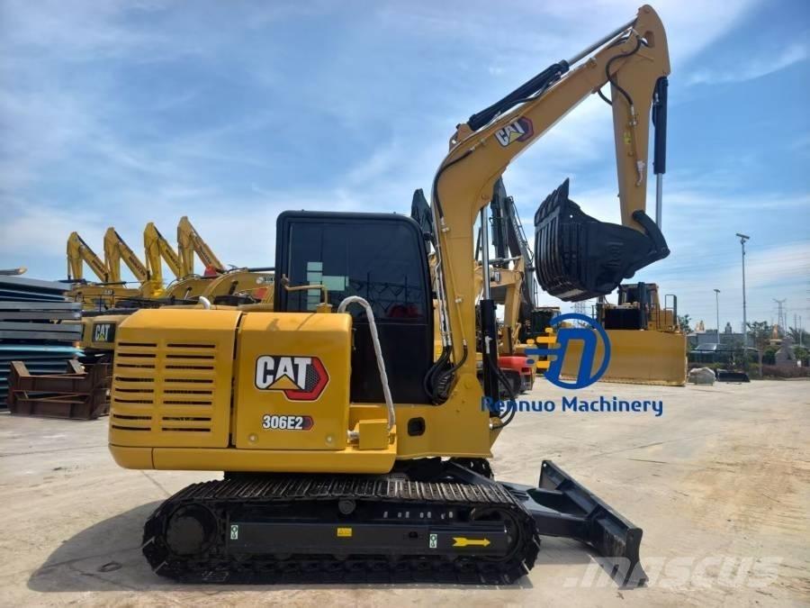 CAT 306E2 小型挖土機/掘鑿機<7t(小型挖掘機)