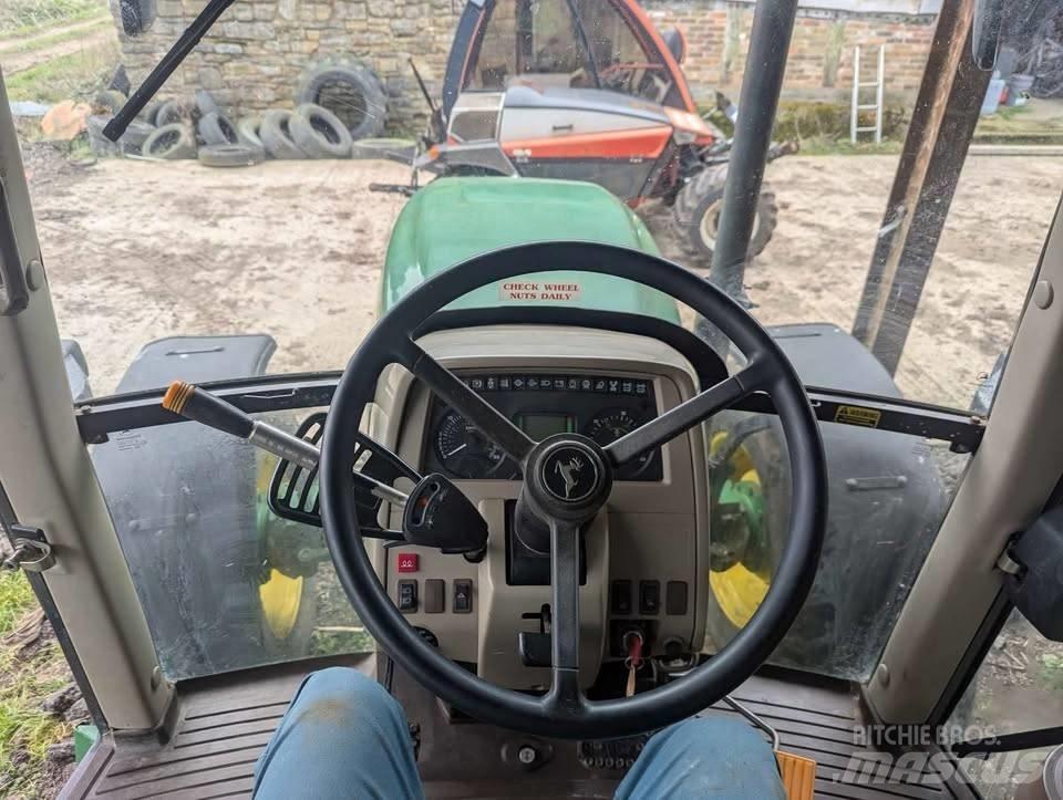 John Deere 6220 SE 曳引機