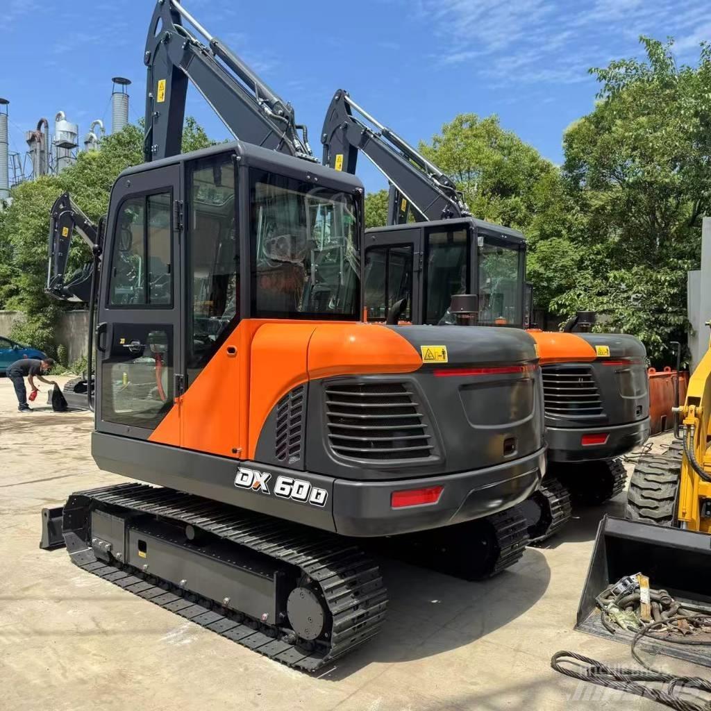 Doosan DX 60 履帶式 挖土機/掘鑿機/挖掘機
