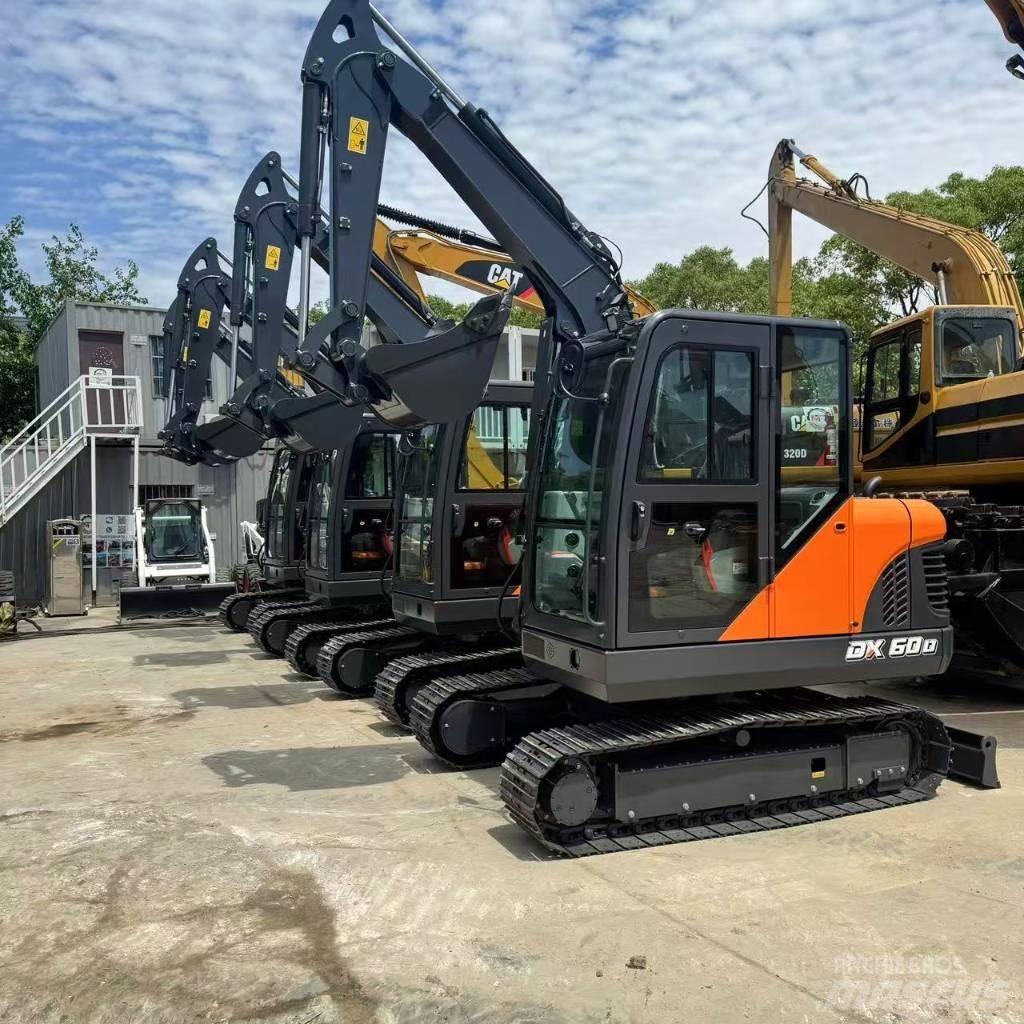 Doosan DX 60 履帶式 挖土機/掘鑿機/挖掘機