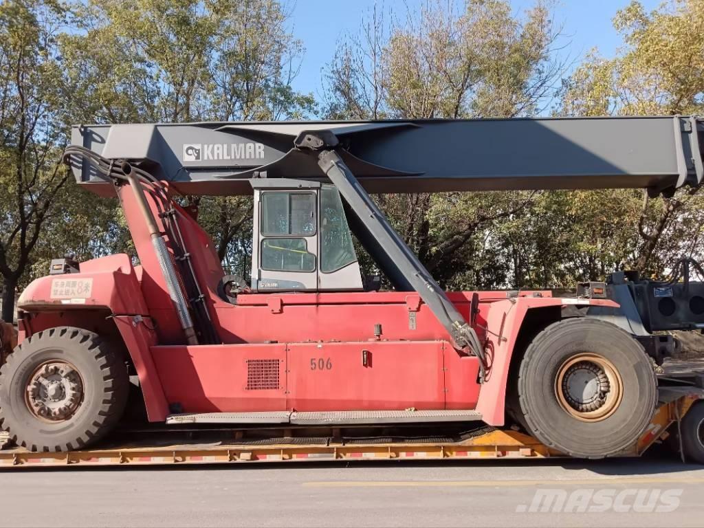 Kalmar DRT 450 前伸型堆積機