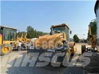 XCMG SX233JE 單輪滾壓機