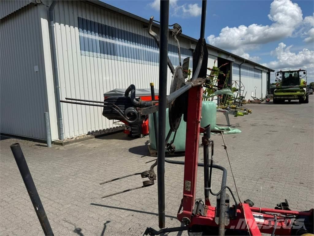Vicon Fanex 523T 耙與翻草機