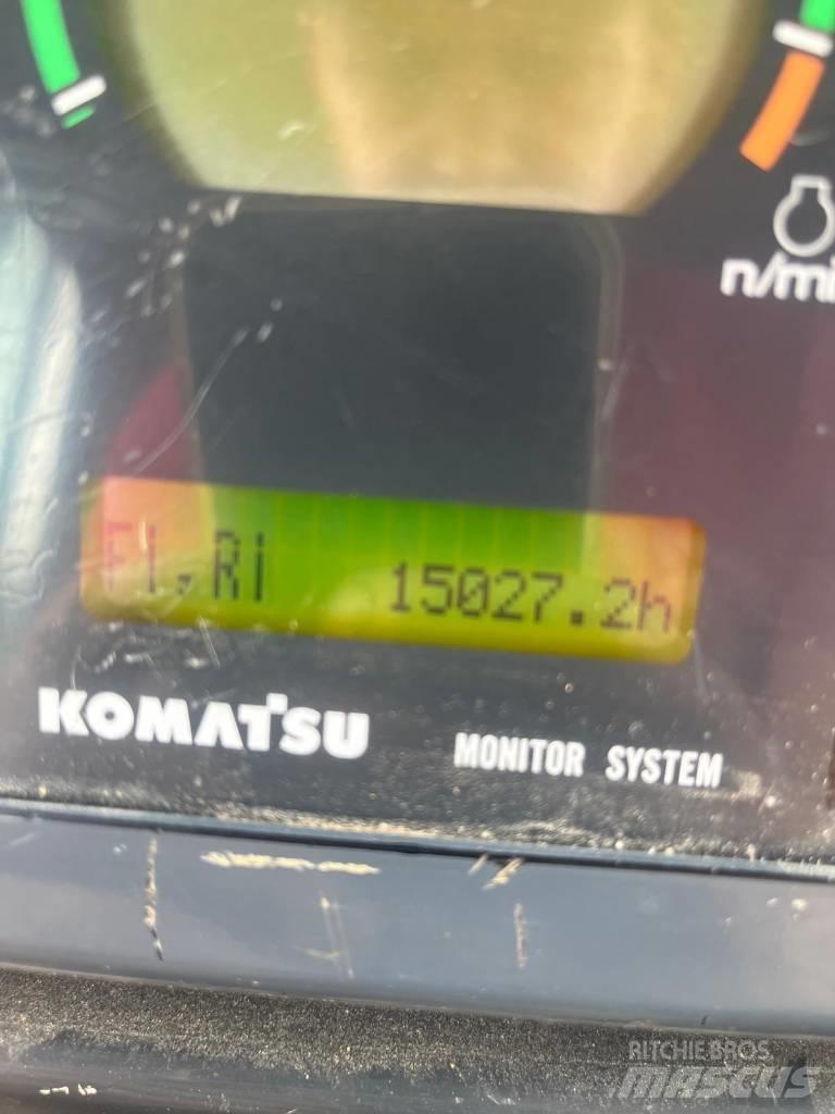 Komatsu D 155 AX-5 履帶推土機