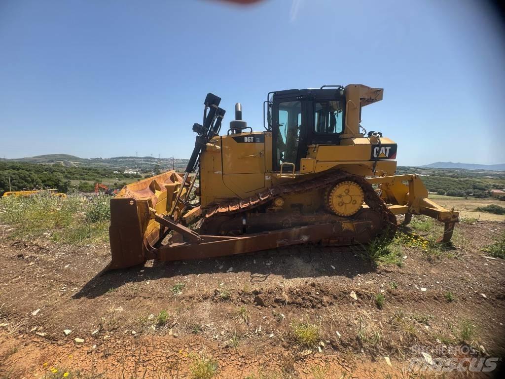 CAT D 6 T XL 履帶推土機