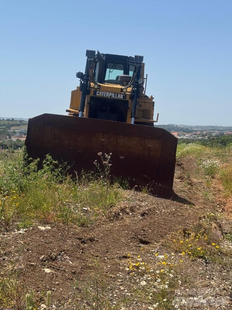 CAT D 6 T XL 履帶推土機