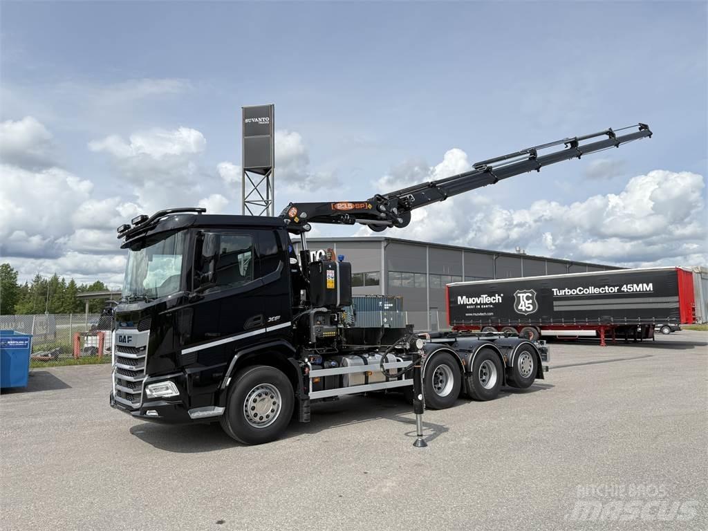 DAF XF 530 FAW 8X4 起重機卡車