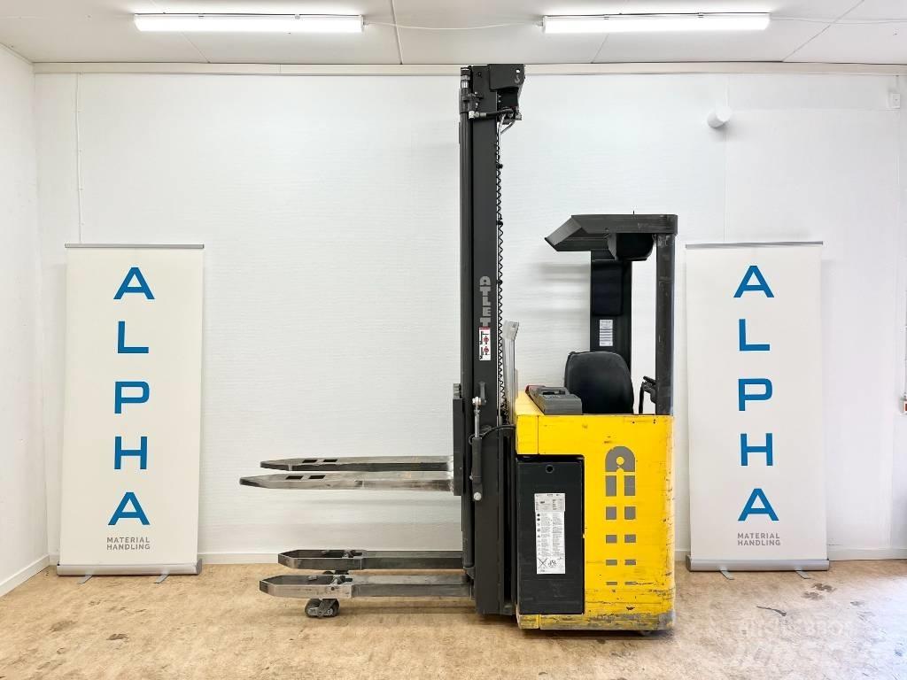 Atlet x/160-675 自走式堆積機