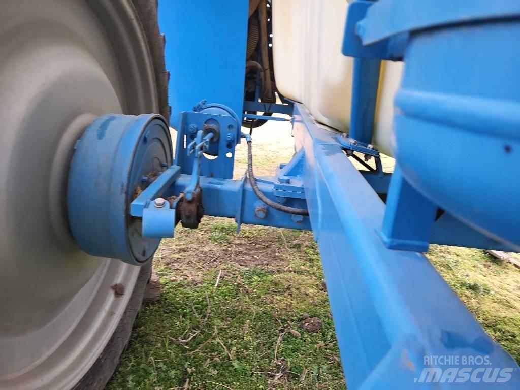 Agrio NAPA 3324 牽引式噴霧機