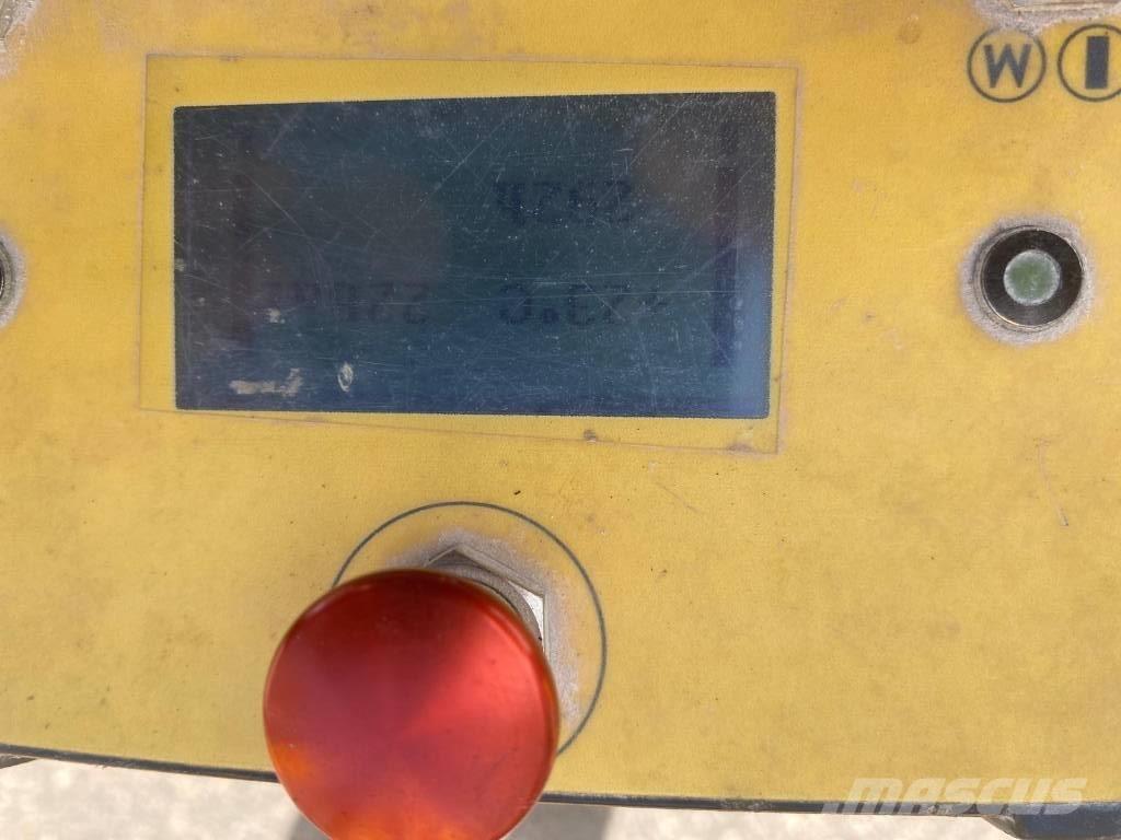 Brokk 170 拆卸式挖土機/掘鑿機/挖掘機