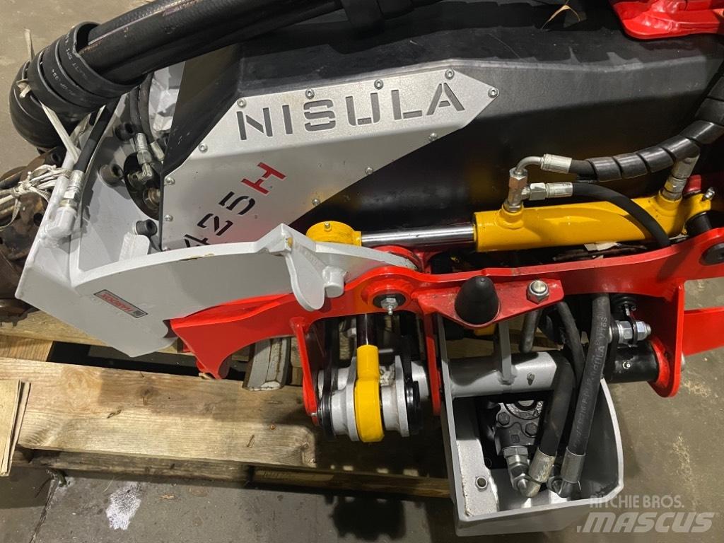 Nisula 425 H 收穫機