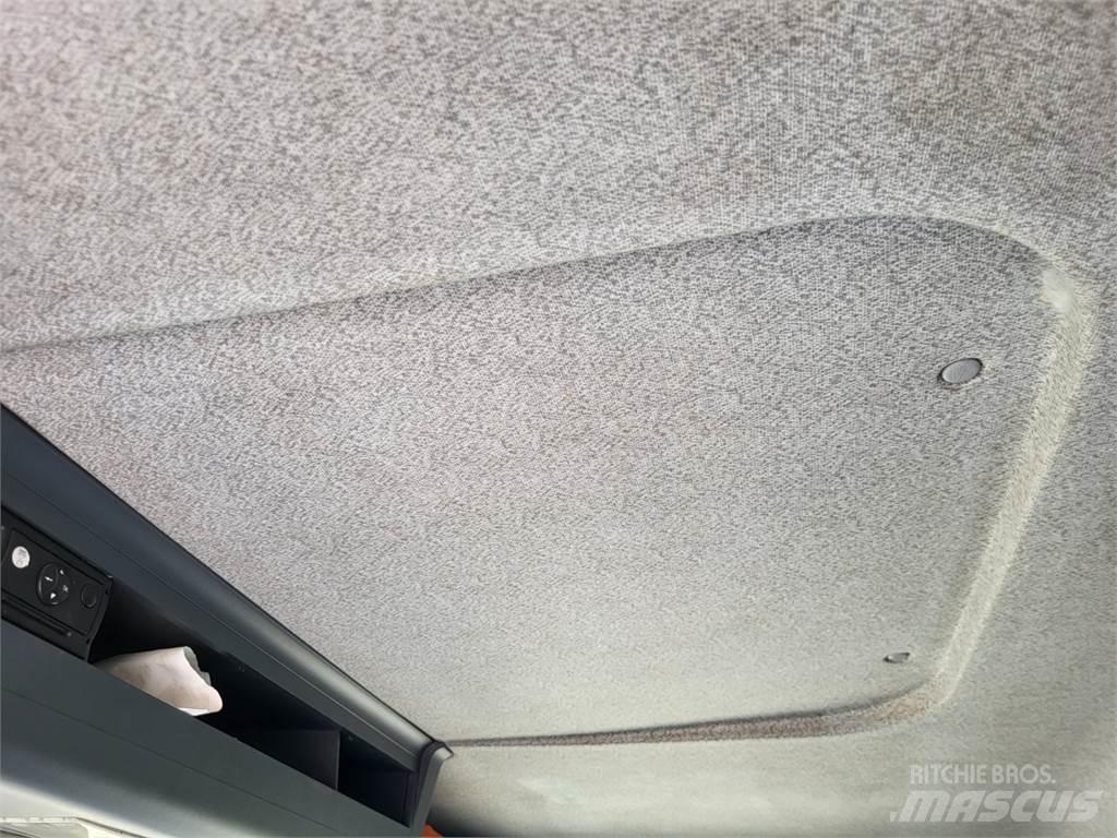 MAN TGL 8.180 貨箱式卡車
