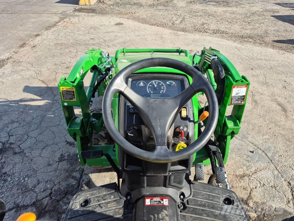 John Deere 2025 R 曳引機