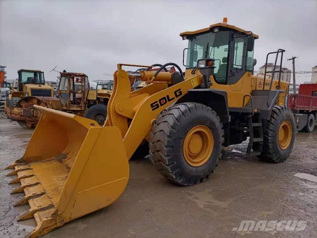SDLG LG 956 L 輪胎式裝載機