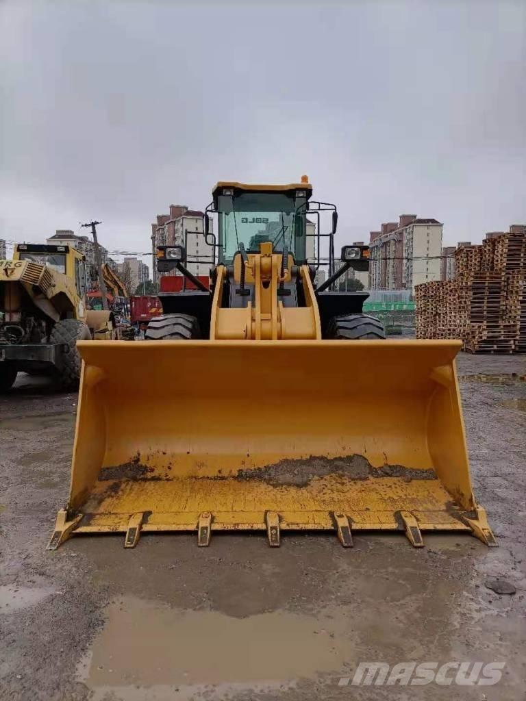 SDLG LG 956 L 輪胎式裝載機