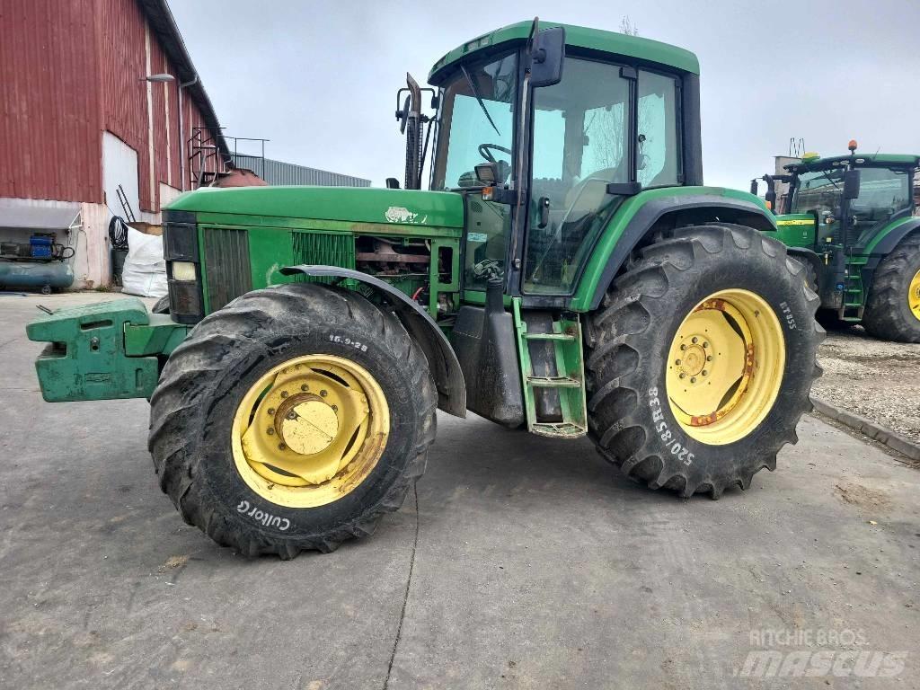 John Deere 6910 曳引機