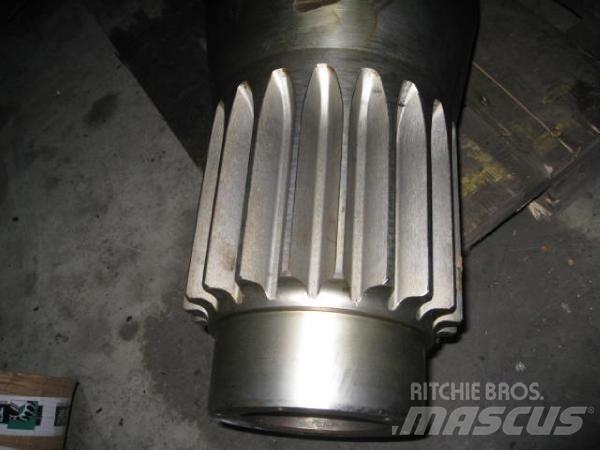 Timberjack 210H 收穫起重機