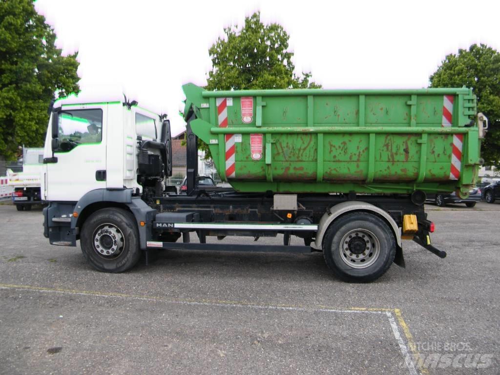 MAN TGM 18.320 吊鉤式起重車