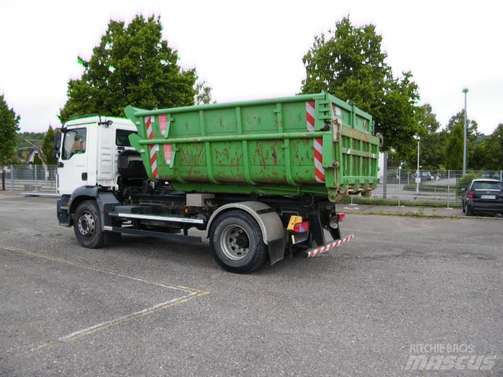 MAN TGM 18.320 吊鉤式起重車