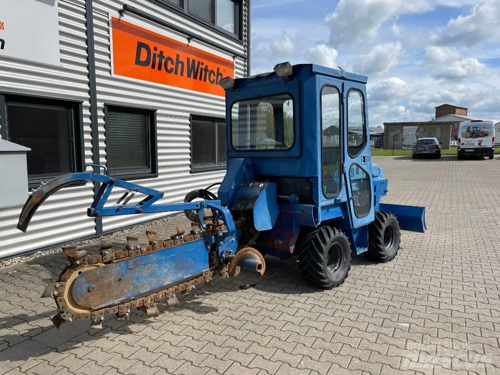 Ditch Witch 3700 DD 掘溝機