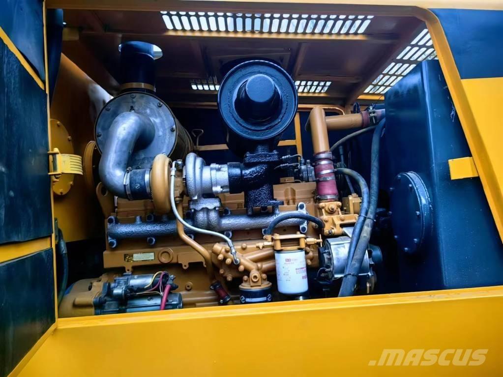 XCMG GR2153 平土機