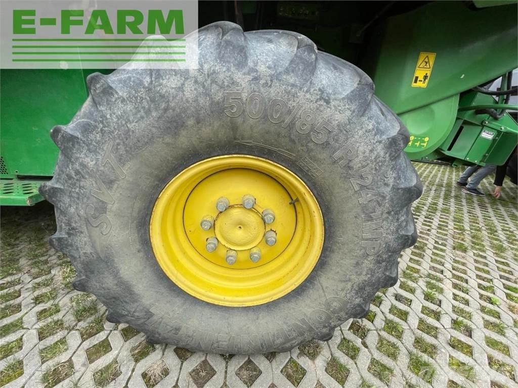 John Deere S690i 聯合收穫機