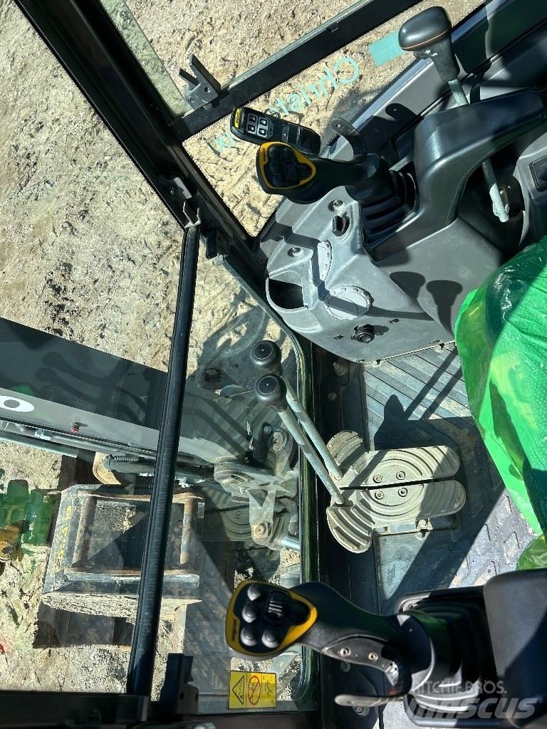 Volvo ECR 25 D 小型挖土機/掘鑿機<7t(小型挖掘機)