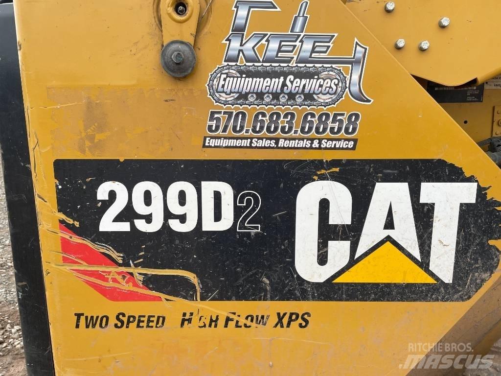 CAT 299 D 2 滑移轉向裝載機