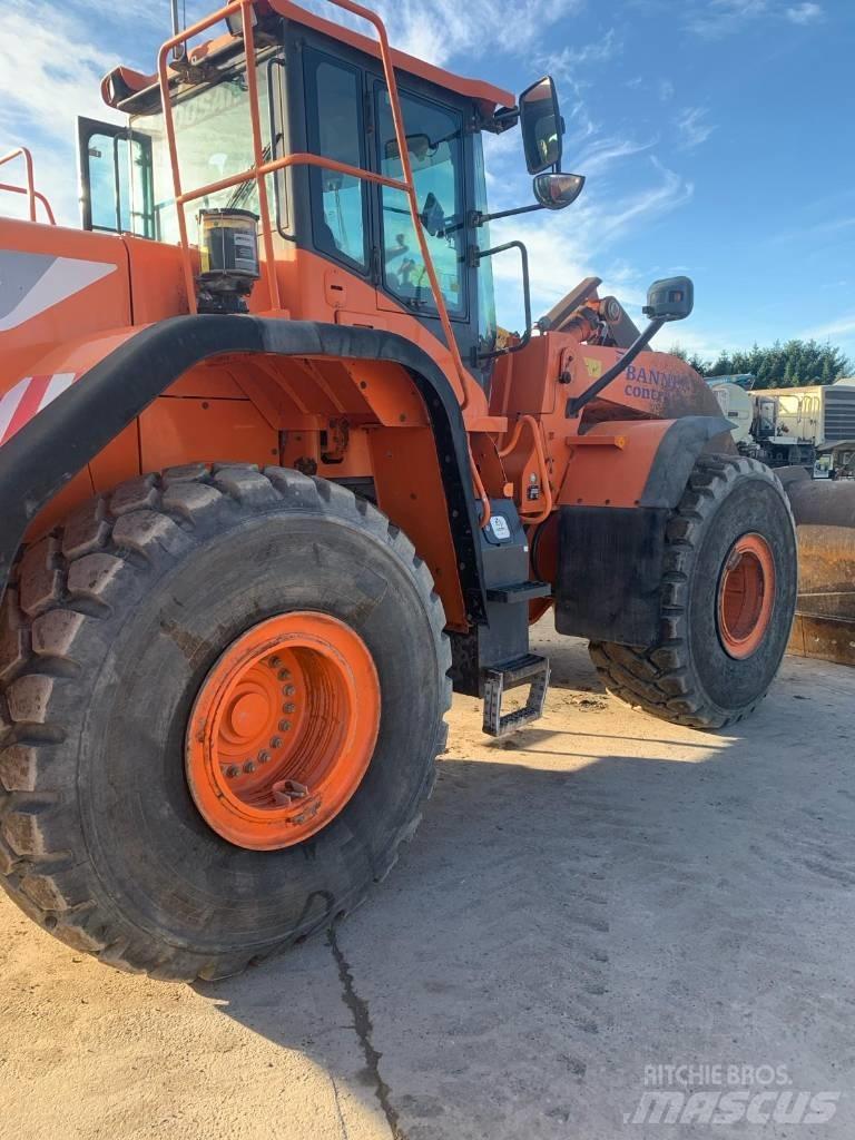 Doosan DL 420-5 輪胎式裝載機
