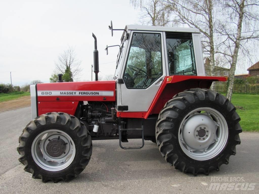 Massey Ferguson 690 曳引機